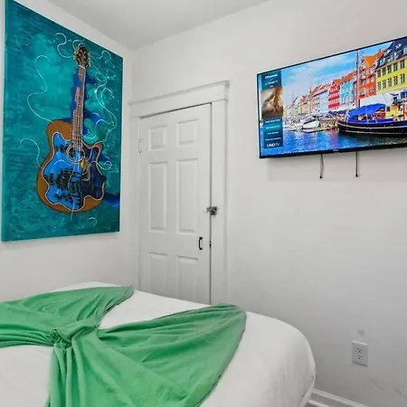 Charming 3br Getaway Just Minutes From The French New Orleans