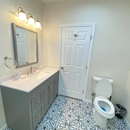 Apartment 3-bedroom Close To The French Quarter New Orleans