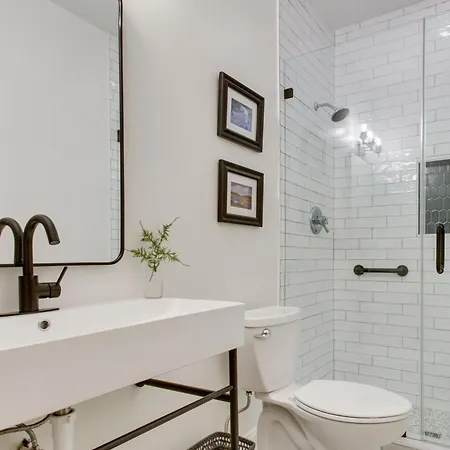 Lakefront Nola W/ Hot Tub & Views! * New Orleans