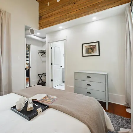 Holiday home Saint Claude Stunner *