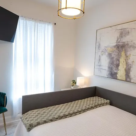 Apartment Mid Magic 7 *
