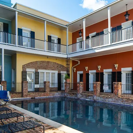 Courtyard By The French Quarter Hotel 3*