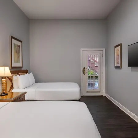 Courtyard By The French Quarter 3* New Orleans
