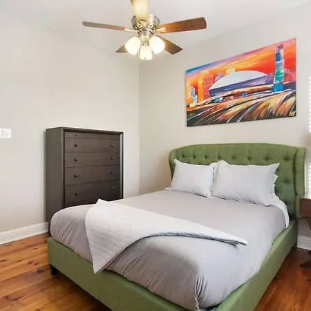 Gorgeous Elegant Home! Perfect For Vacation