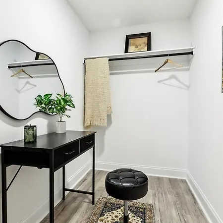 Apartment Spacious 5br Getaway In Nola *