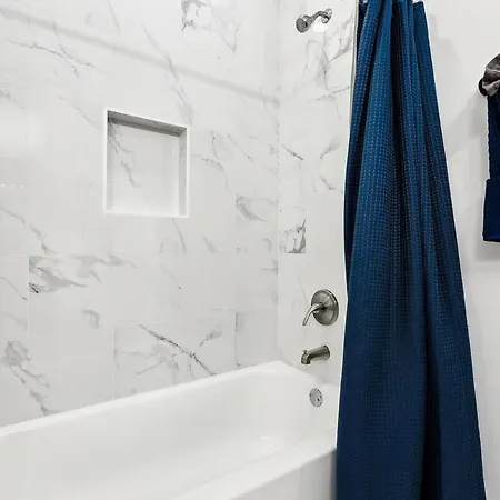Apartment Spacious 5br Getaway In Nola