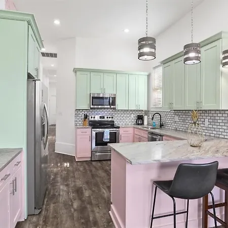 Spacious 3br Near French Quarter & Superdome Holiday home