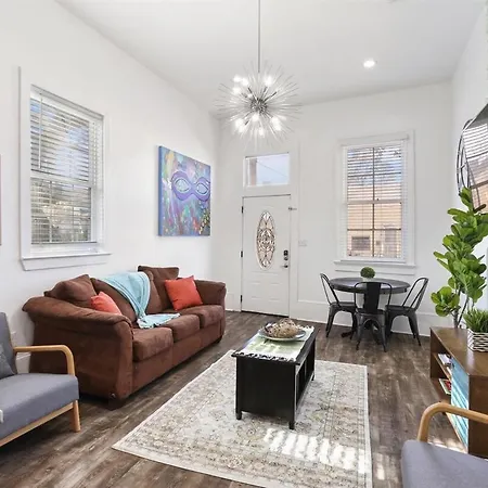 Spacious 3br Near French Quarter & Superdome Holiday home New Orleans