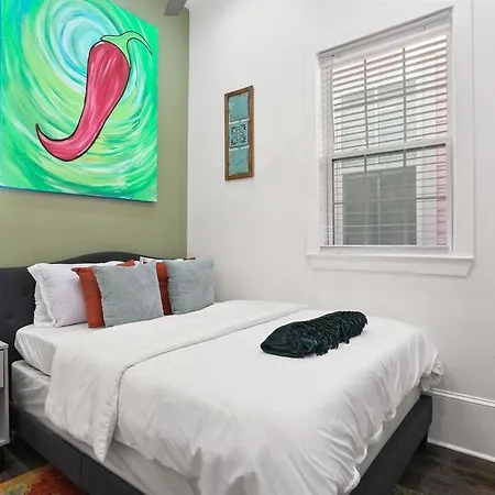 Cozy Fresh Lux House Near Downtown Holiday home New Orleans