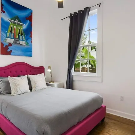 Holiday home Cozy Haven By The French Quarter *