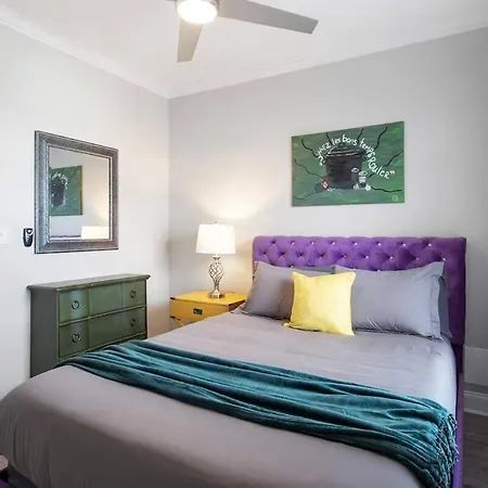 Holiday home Exceptional Up-class Living Near Superdome *