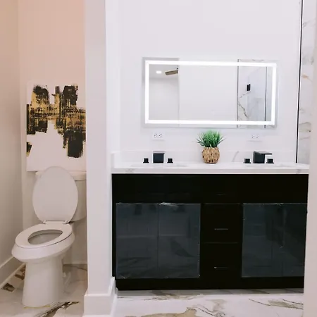 Magic Canal Apartment