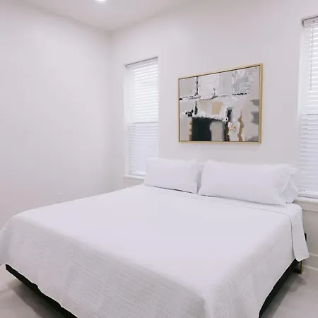 Magic Canal Apartment