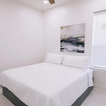 Magic Canal Apartment New Orleans