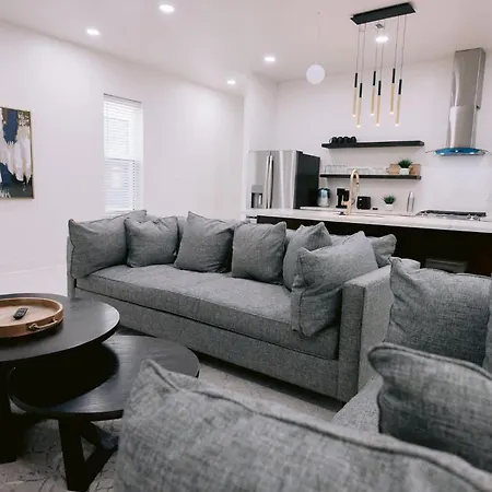 Magic Canal Apartment