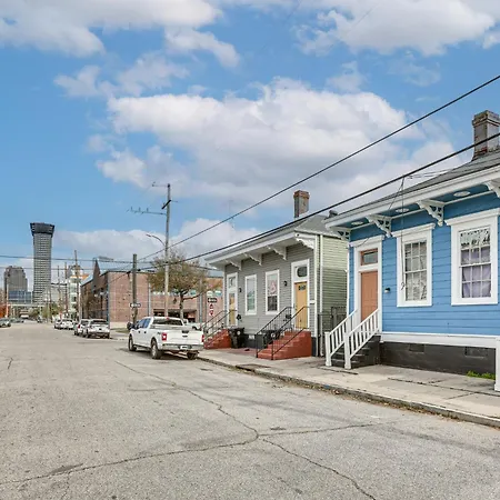 Apartment & Play: Near Downtown