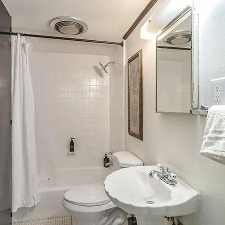 Apartment Royale Retreat New Orleans