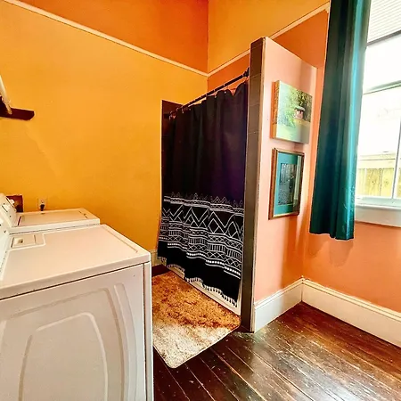 Cozy Creole - 13 Min To Superdome Holiday home New Orleans