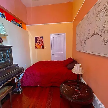 Cozy Creole - 13 Min To Superdome Holiday home