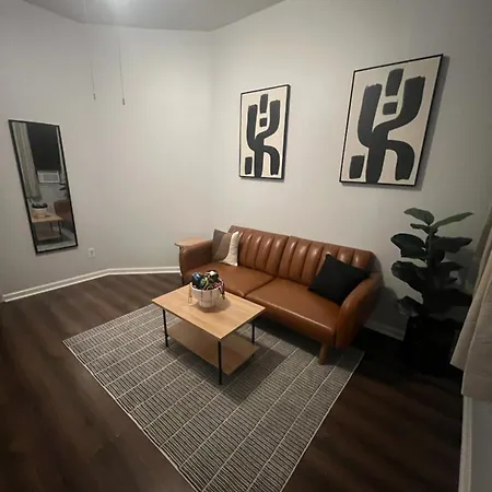 Trisuites 1 Apartment *