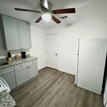 New Walk To Superdome & Near Canal St Apartment *