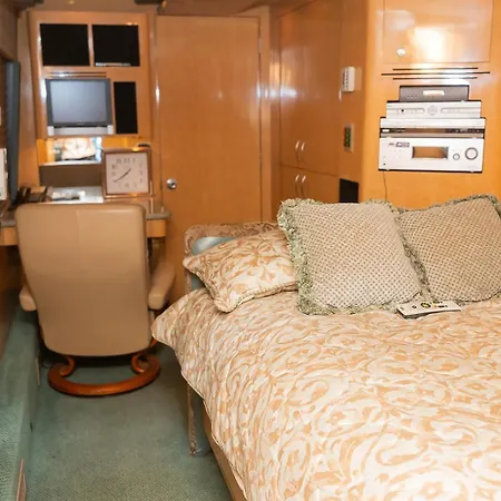 Apartment The Iconic Madden Cruiser Experience New Orleans