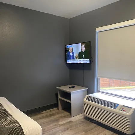 Hotel 10 Extended Stay Hotel New Orleans