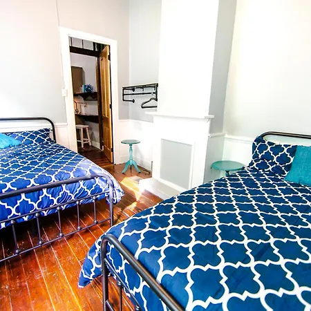 Ursulines Historic Creole Apartment