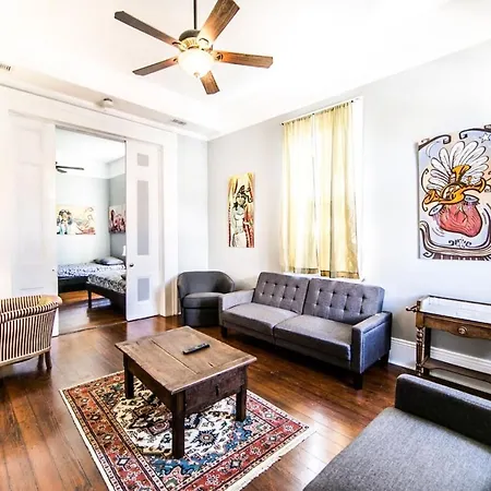 Holiday home Historic Treme Creole Historic Getaways W Pool