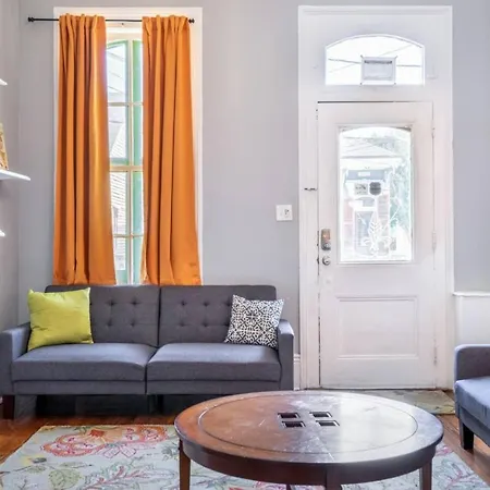 Ursulines Colorful Historic Near French Qtr Apartment *
