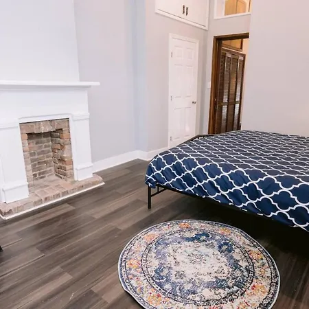 Marais Gem - Monthly 1br
