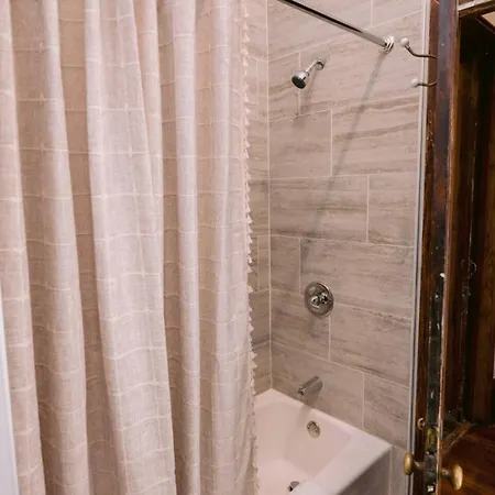 Marais Gem - Monthly 1br * New Orleans