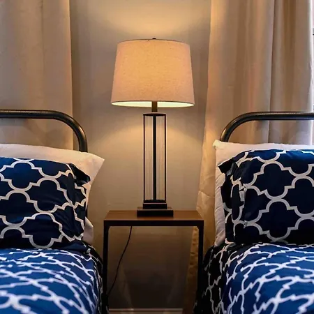 Apartment Governors - 2 Bedroom - Steps To Fq New Orleans