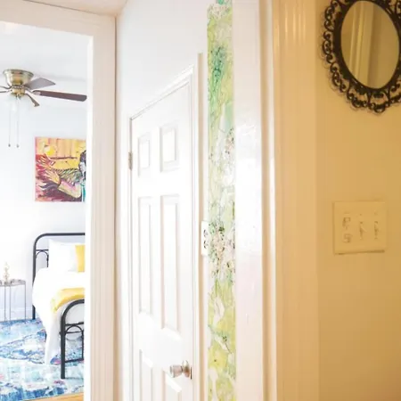 Monthly - Dumaine Historic Gem - Front House 1bed New Orleans