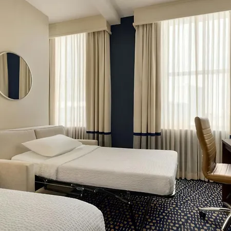Fairfield By Marriott & Downtown French Quarter Area Hotel New Orleans