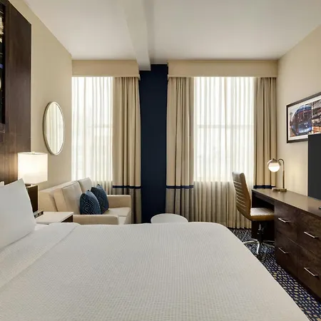 Fairfield By Marriott & Downtown French Quarter Area Hotel New Orleans