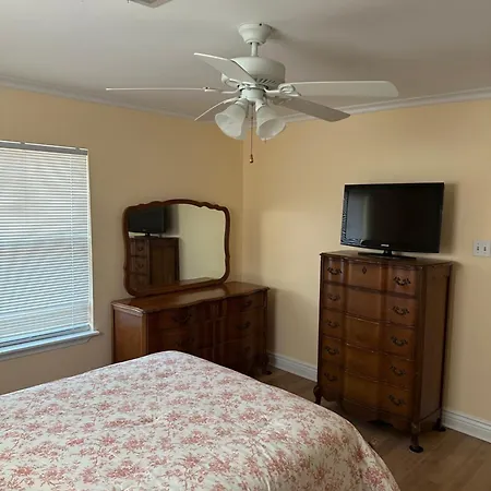Ponderosa Villa