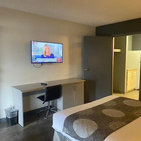 Hotel 10 Extended Stay 2*