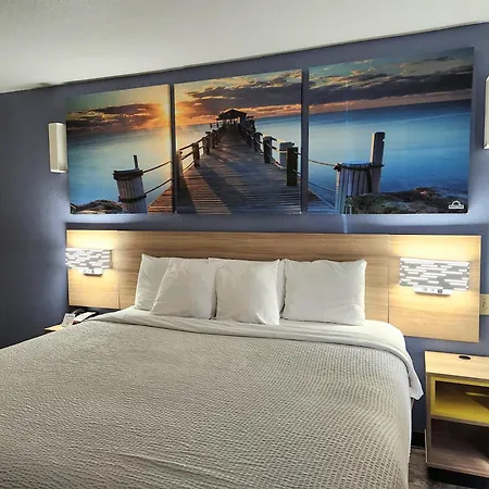 Days By Wyndham Pontchartrain Hotel New Orleans