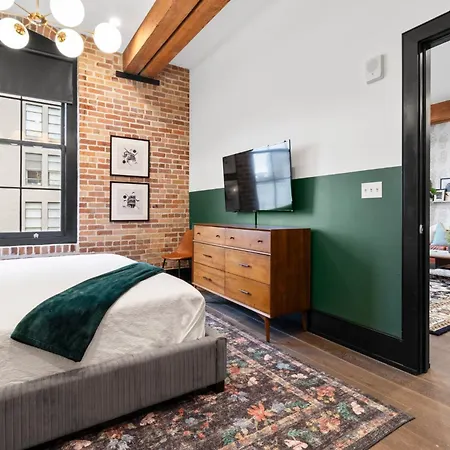 Hotel Steps From Dome Spacious 2 Br2ba Wqueen Sleeper Sofa Perfect For Up To 6 Guests Amenities Galore
