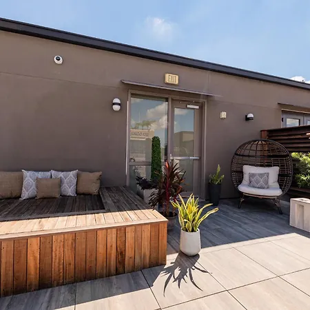 Steps From Dome Spacious 2 Br2ba Wqueen Sleeper Sofa Perfect For Up To 6 Guests Amenities Galore