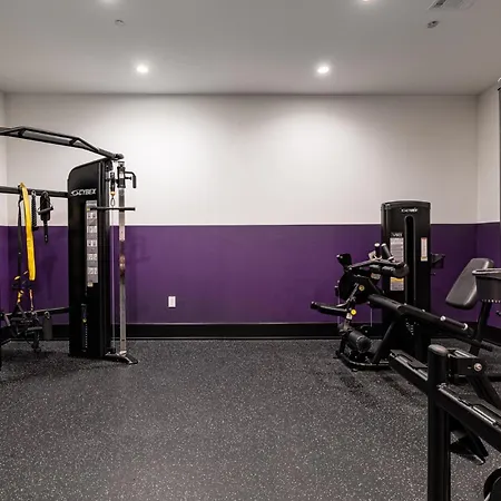 Downtown 4bd4ba With 2 Queen Sleeper Sofas Connecting Unit Perfect For Groups Hotel