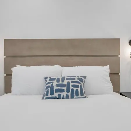Spectacular Sleep 20 Near Fq W Pool Hotel *
