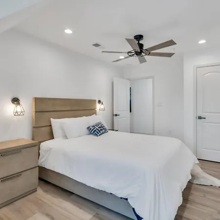 Spectacular Sleep 20 Near Fq W Pool Hotel New Orleans