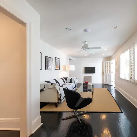 Melrose Mansion 3*