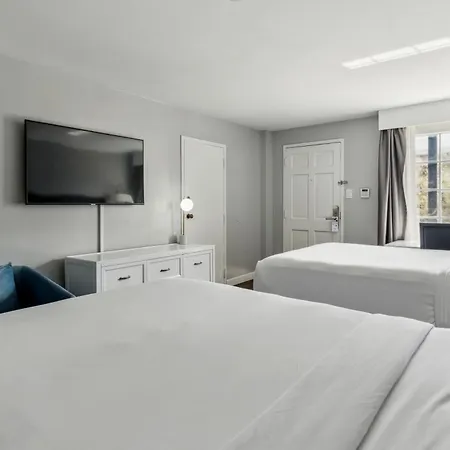 Hotel Maison Saint Charles 3*
