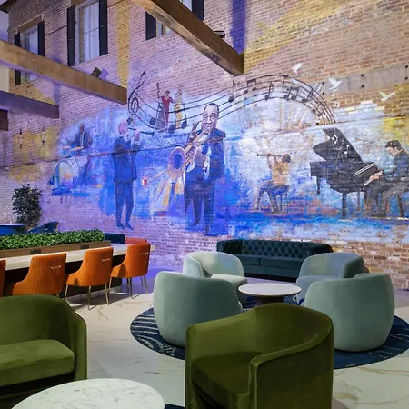 Courtyard By Marriott Warehouse Arts District