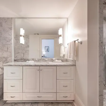 Melrose Mansion Hotel 3*