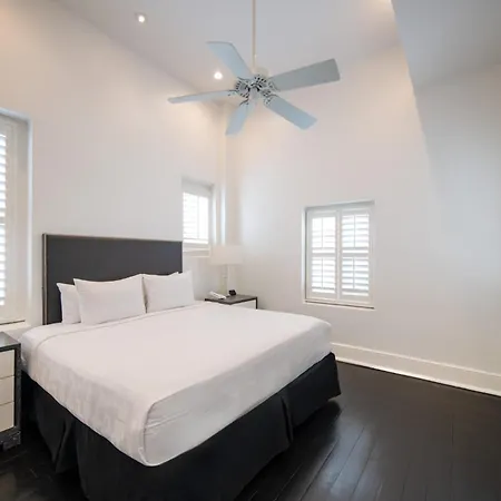 Melrose Mansion Hotel 3*
