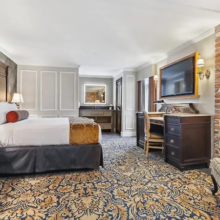 Place D'armes Hotel 3*